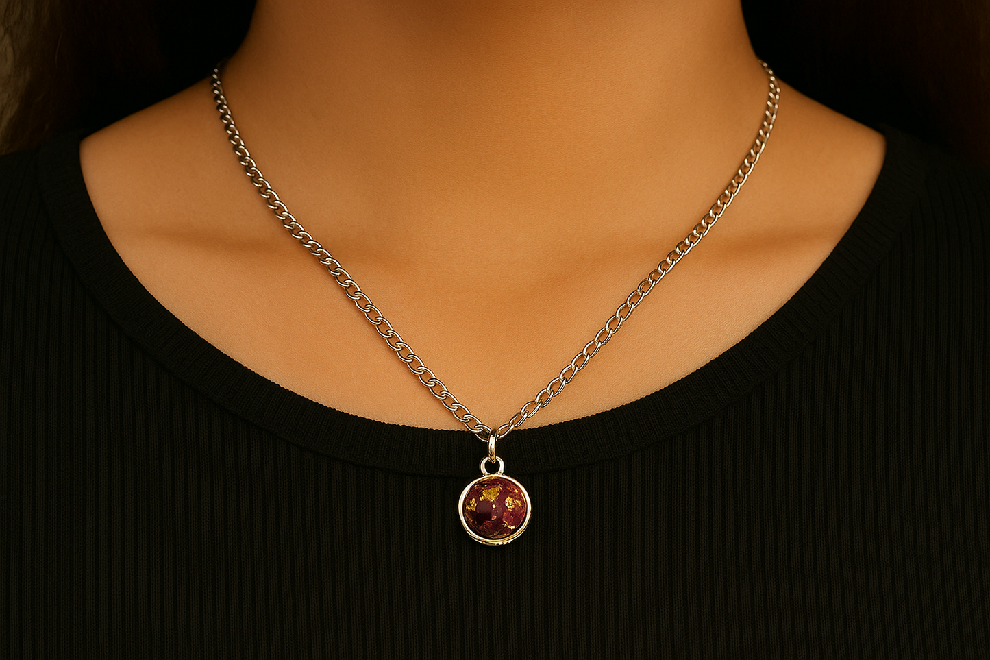 Elegant Round Pendant with Red & Gold Flakes